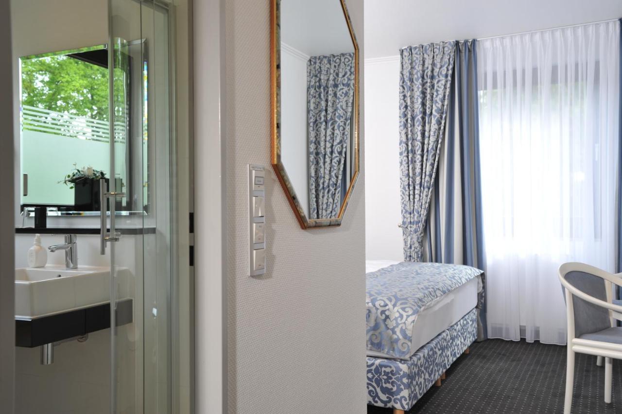 Hotel Spiegel Кьолн Екстериор снимка